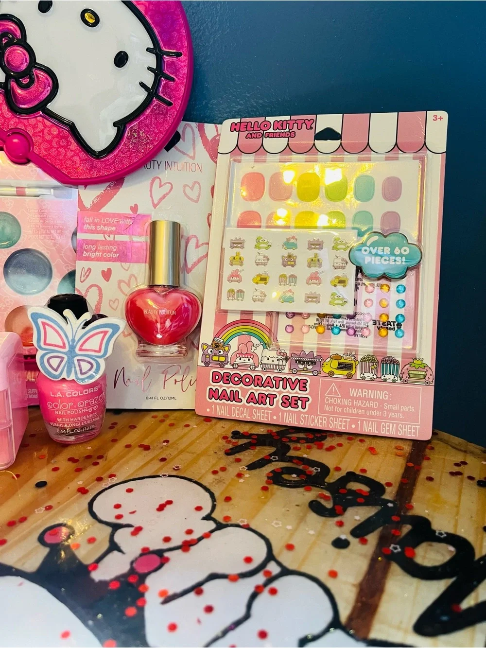 NWT Hello Kitty Lip Palette Nail Art Hair Clips & storage bundle